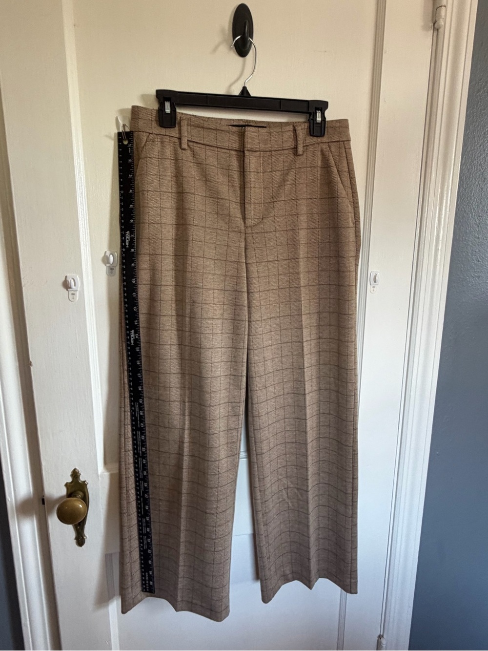 Liverpool Plaid Wide-Leg Pants in Beige/Tan